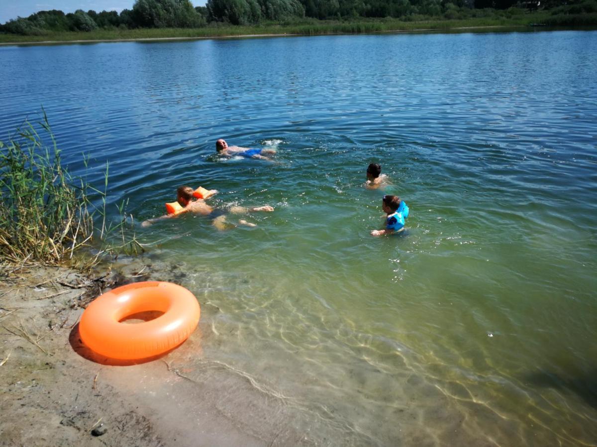 Domki Domek Na Jeziorem Wilczynskim Budzislawskim , Las, Osobno Ogrodzony 2-6 Osob- Klimatyzacja, Ogrzewanie, 62-550 Zygmuntowo Gm Wilczyn 外观 照片